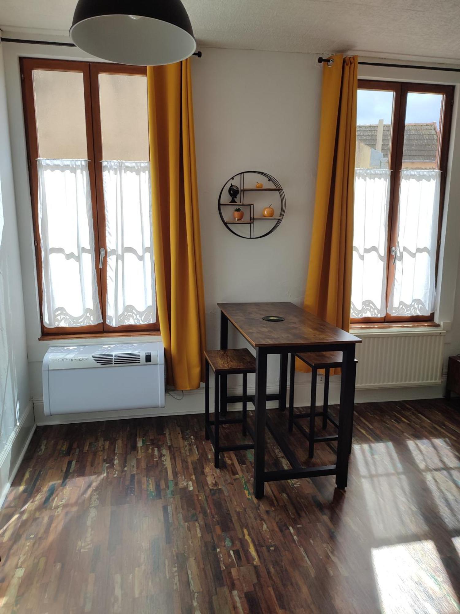 Apartamento T1 Lumineux Et Climatise Chagny  Exterior foto