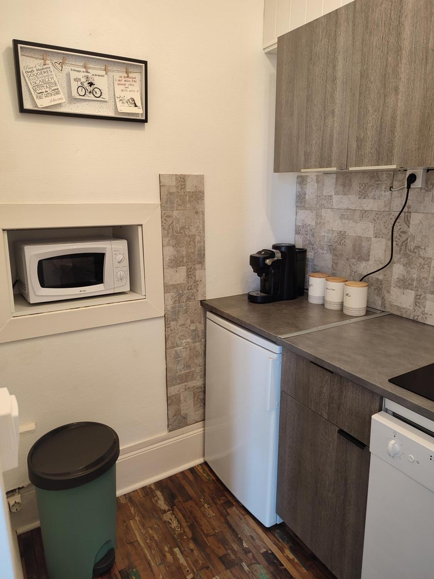 Apartamento T1 Lumineux Et Climatise Chagny  Exterior foto